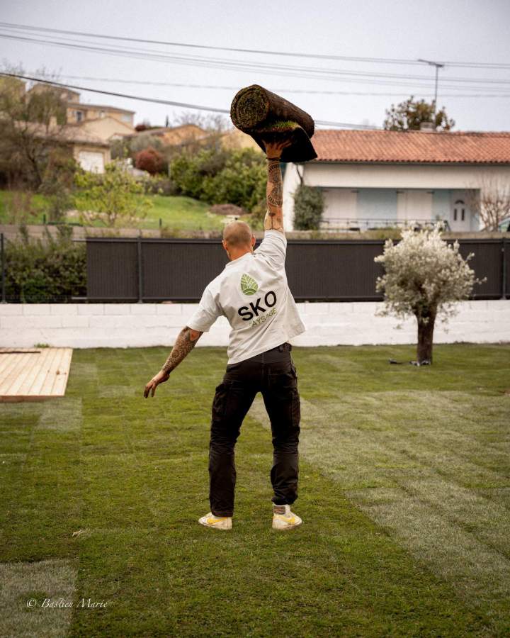 Massif de fleurs Saint-Sulpice-la-Pointe