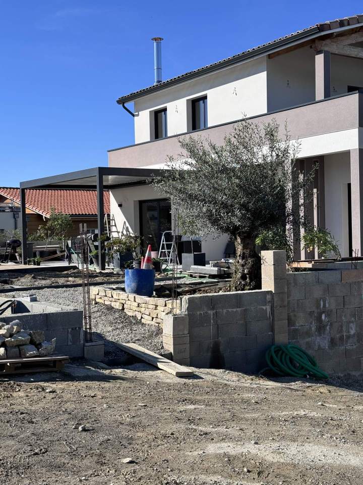 Petite maçonnerie Saint-Sulpice-la-Pointe